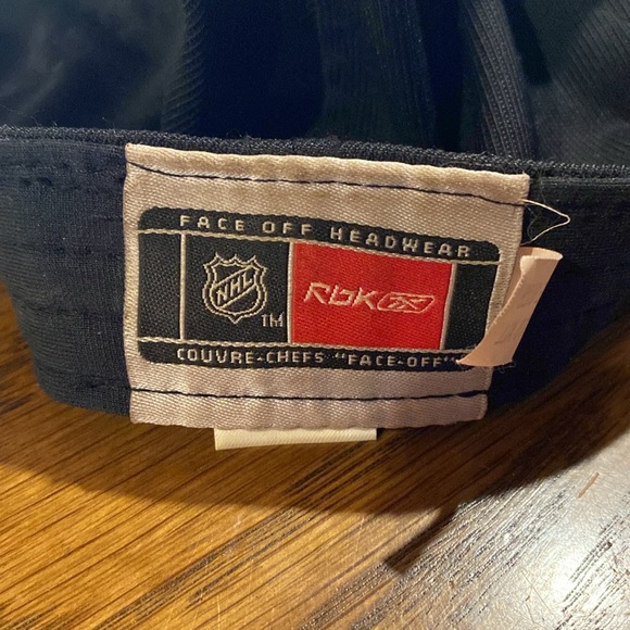 NHL Chicago Black Hawks One size fits all HAT - Picture 3 of 5